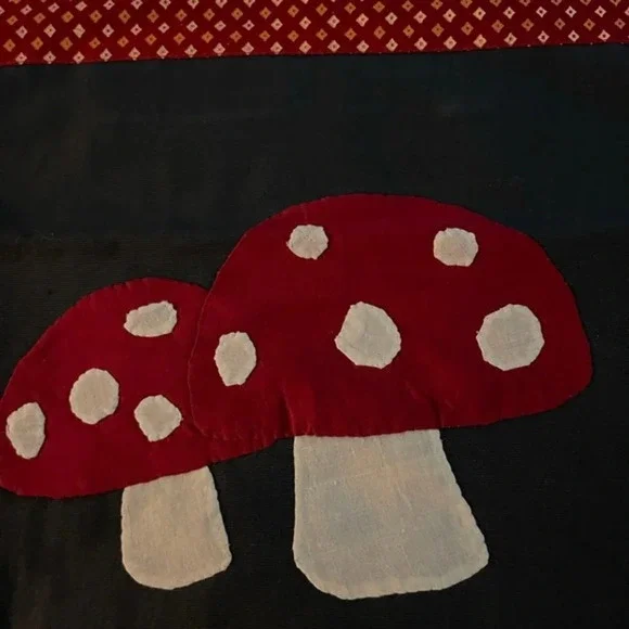 Fair trade Women Made Mushroom Tote, 100% Cotton - Picture 2 of 9